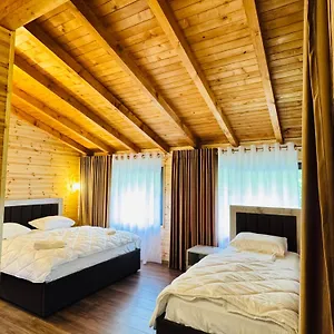 Krojet E Rrogamit Bed & Breakfast